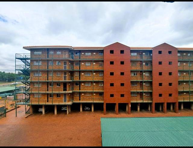 2 BEDROOM APARTMENT FOR SALE IN DIE HOEWES